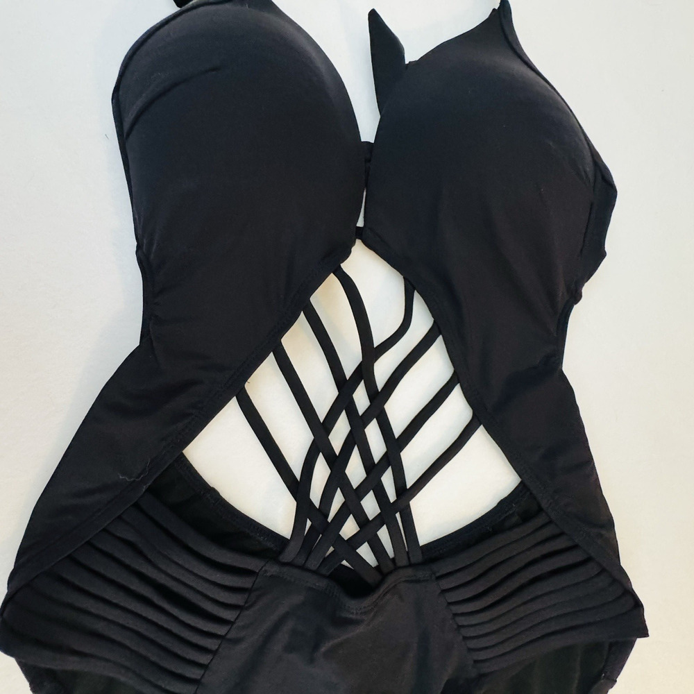 Kenneth Cole Women Black Strappy Cutout Monokini One Piece Swimsuit Small (4-6) - Picture 7 of 16